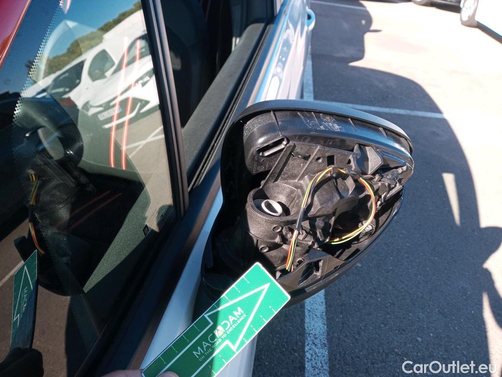  Opel  Crossland OPEL  / 2020 / 5P / crossover 1.5D 81kW (110CV) GS Line #22