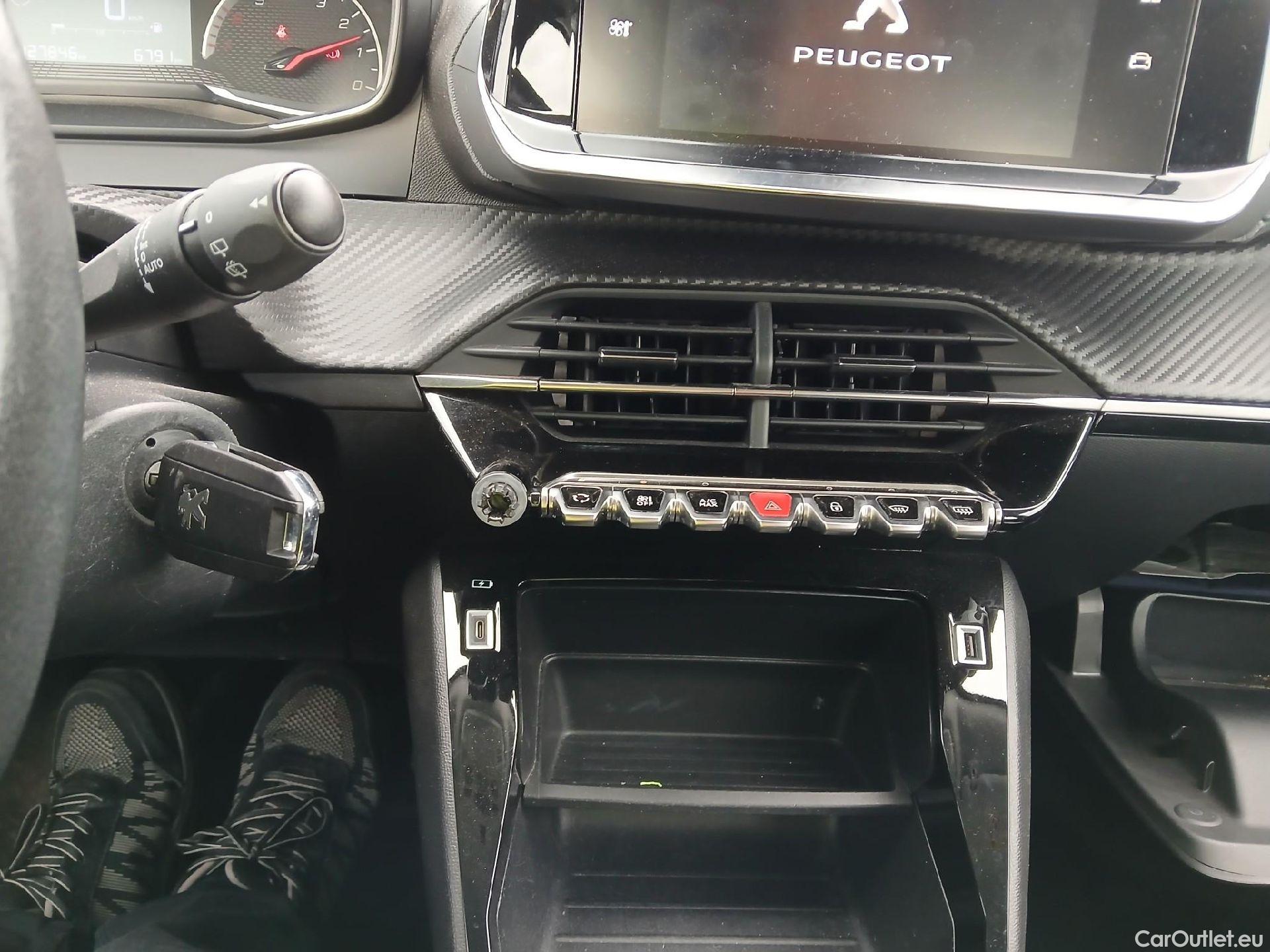  Peugeot  2008 PEUGEOT  / 2019 / 5P / todoterreno Active Puretech 100 S&S BVM6 #2