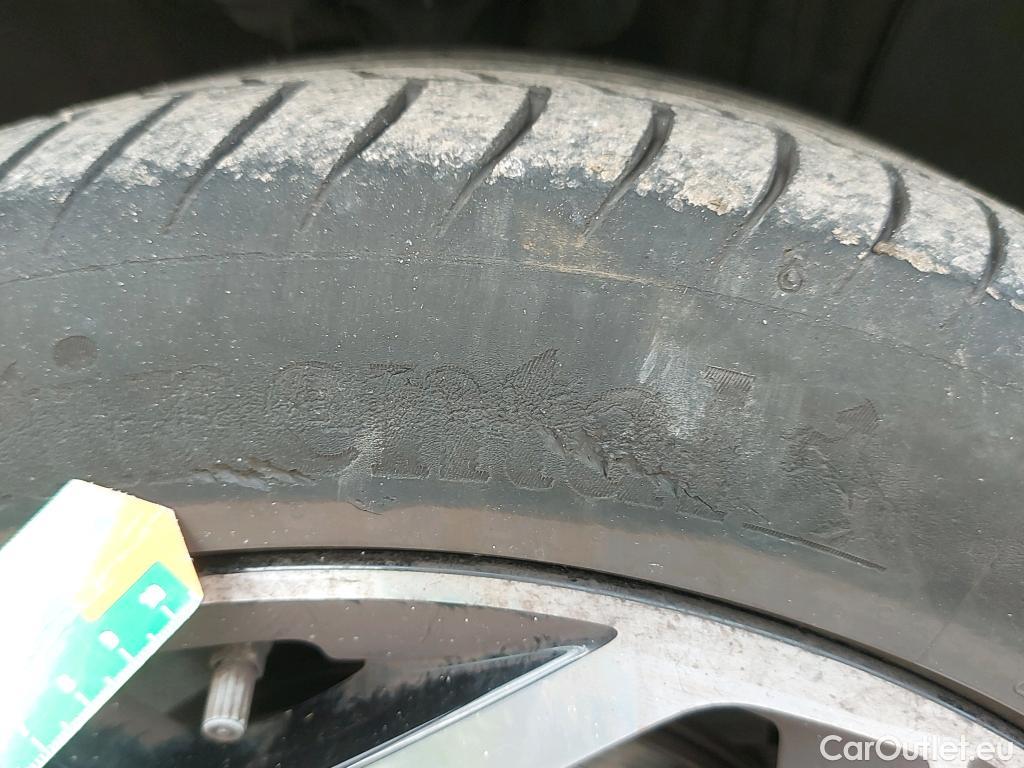  KIA  XCeed KIA  / 2022 / 5P / todoterreno 1.5 MHEV GT-line 118kW (160CV) DCT #34