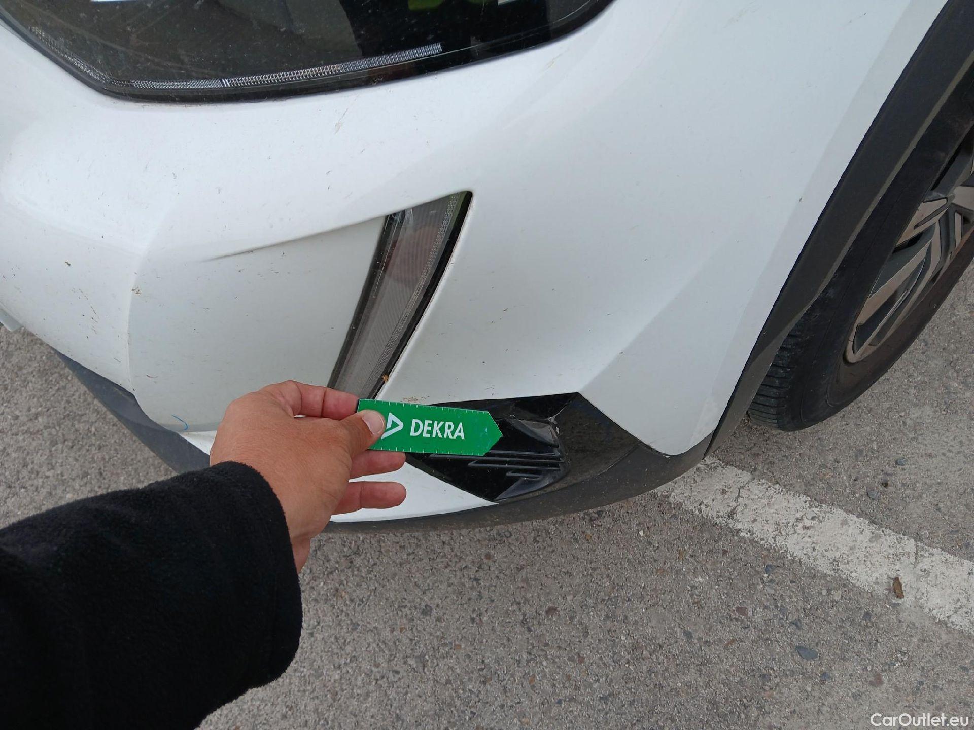  Peugeot  2008 PEUGEOT  / 2019 / 5P / todoterreno Active Puretech 100 S&S BVM6 #20