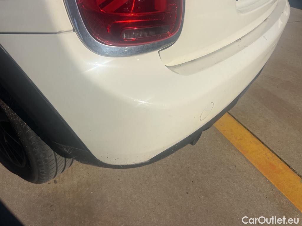  Mini  Cooper MINI MINI / 2014 / 5P / berlina con portón ONE 5 PUERTAS (CX) #25