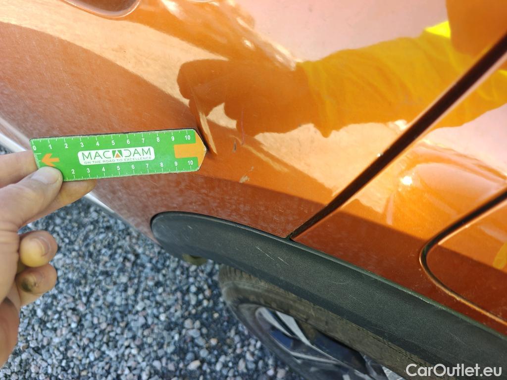  Peugeot  2008 PEUGEOT  / 2019 / 5P / todoterreno Allure Pack Puretech 100 S&S BVM6 #13