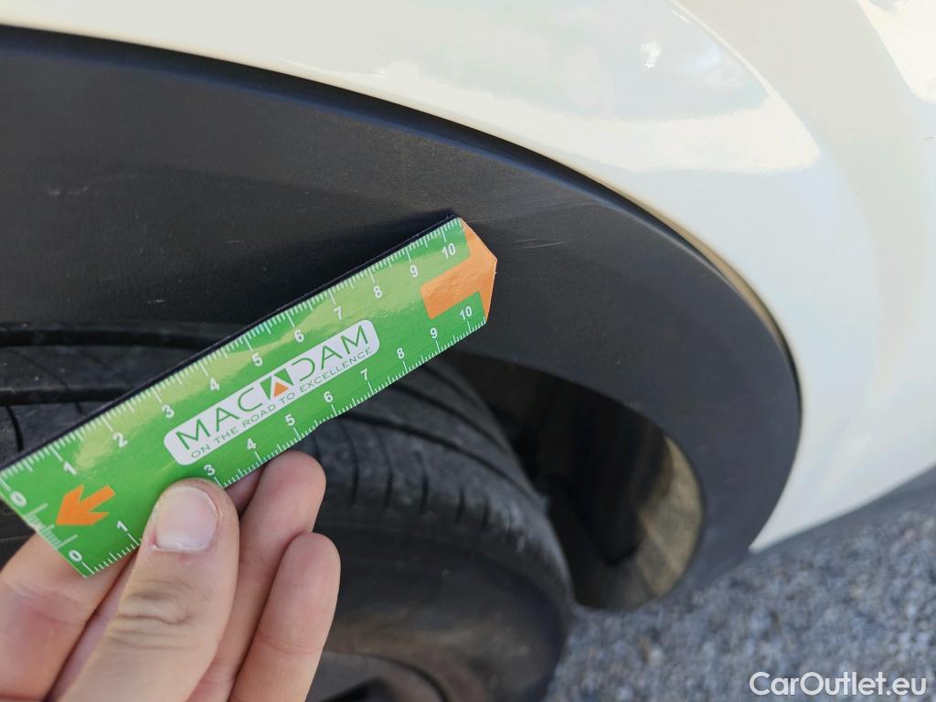  Nissan  Qashqai NISSAN  / 2021 / 5P / todoterreno DIG-T 103kW (140CV) mHEV 4x2 Acenta #50