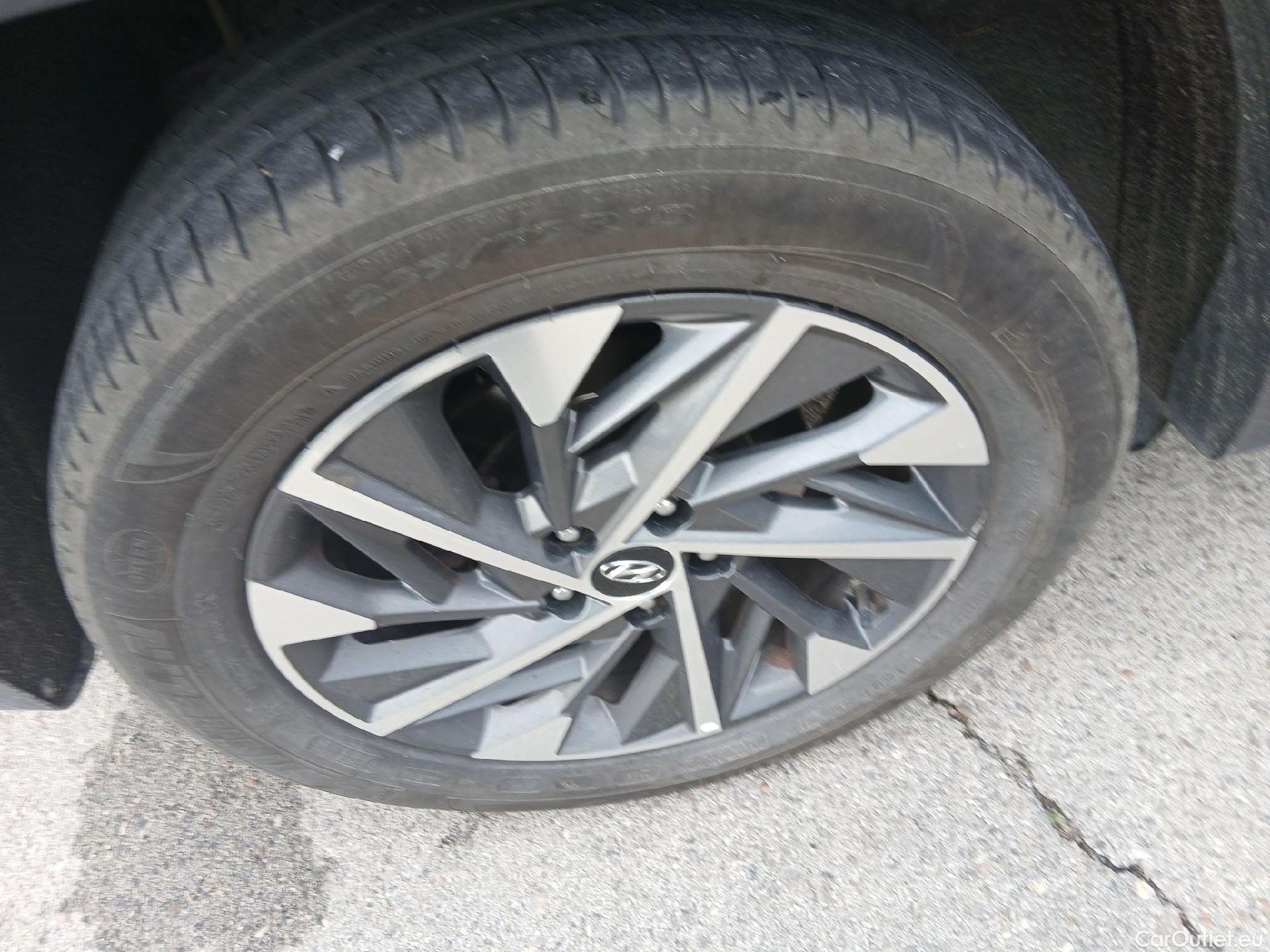  Hyundai  Tucson HYUNDAI  / 2020 / 5P / todoterreno 1.6 CRDI 100kW (136CV) 48V Tecno DCT 2C #28