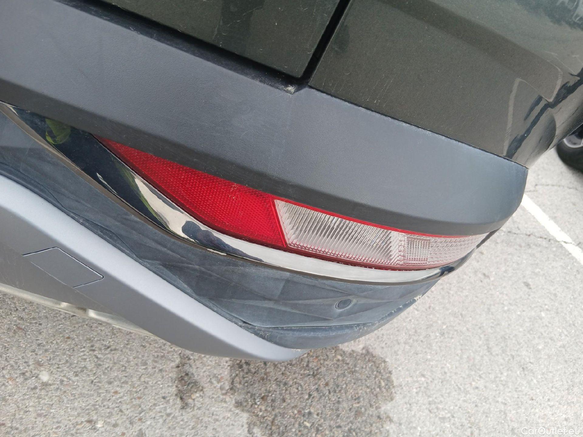  Hyundai  Tucson HYUNDAI  / 2020 / 5P / todoterreno 1.6 CRDI 100kW (136CV) 48V Tecno DCT 2C #24