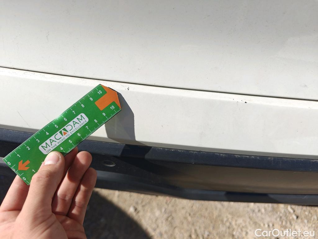  Nissan  Qashqai NISSAN  / 2021 / 5P / todoterreno DIG-T 103kW (140CV) mHEV 4x2 Acenta #34