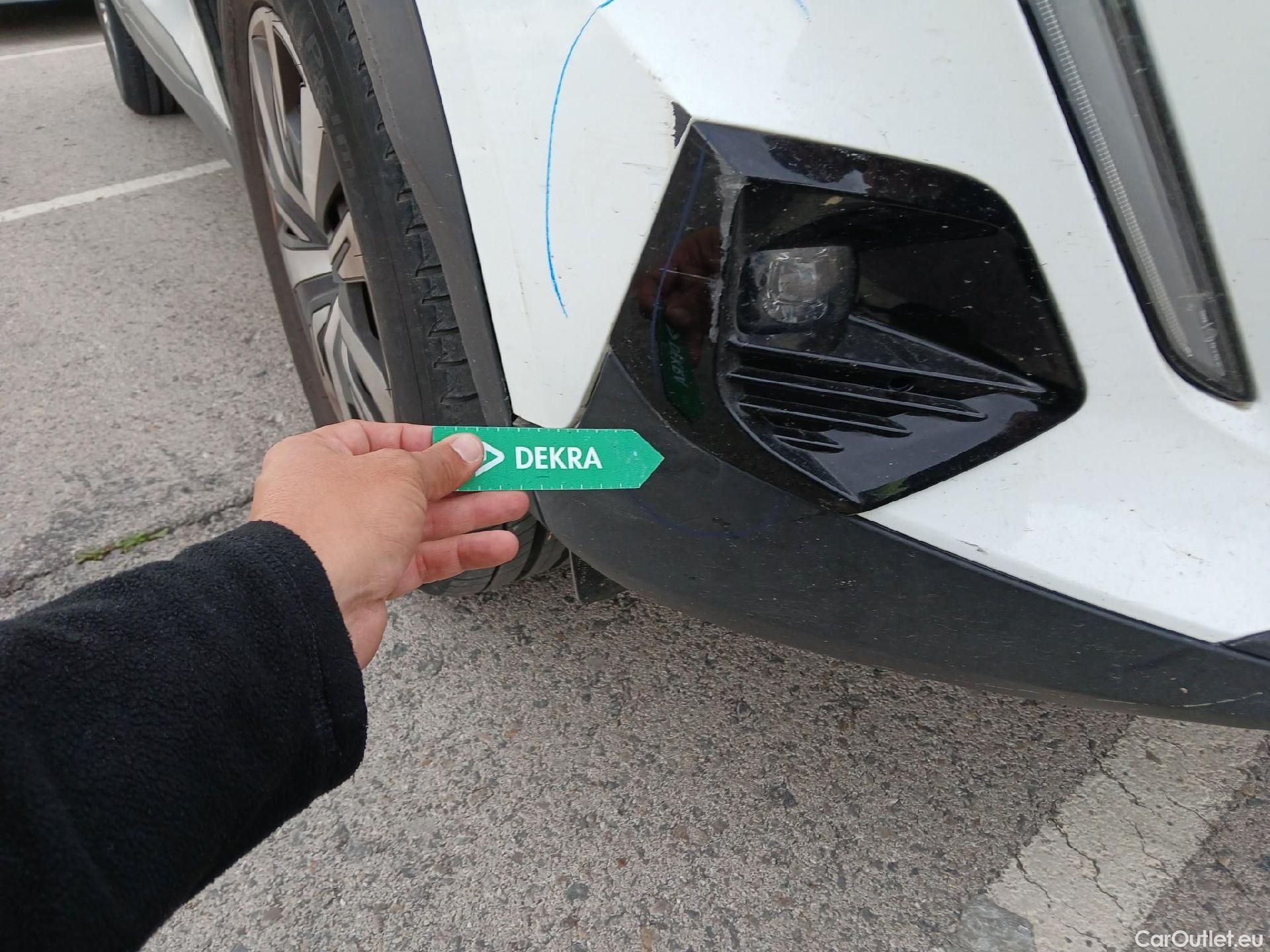  Peugeot  2008 PEUGEOT  / 2019 / 5P / todoterreno Active Puretech 100 S&S BVM6 #18