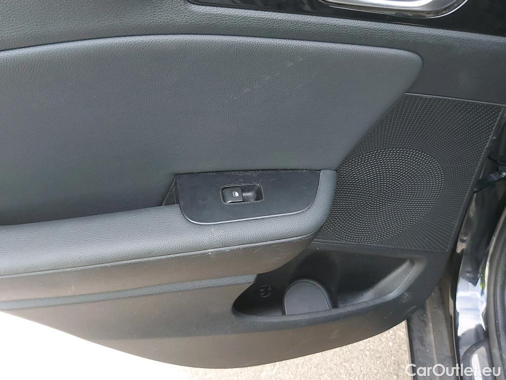  KIA  XCeed KIA  / 2022 / 5P / todoterreno 1.5 MHEV GT-line 118kW (160CV) DCT #17