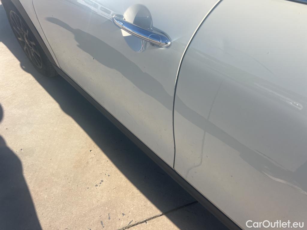  Mini  Cooper MINI MINI / 2014 / 5P / berlina con portón ONE 5 PUERTAS (CX) #16