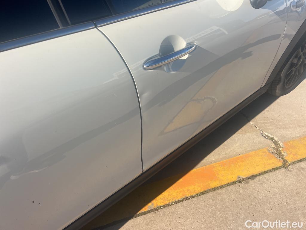  Mini  Cooper MINI MINI / 2014 / 5P / berlina con portón ONE 5 PUERTAS (CX) #8