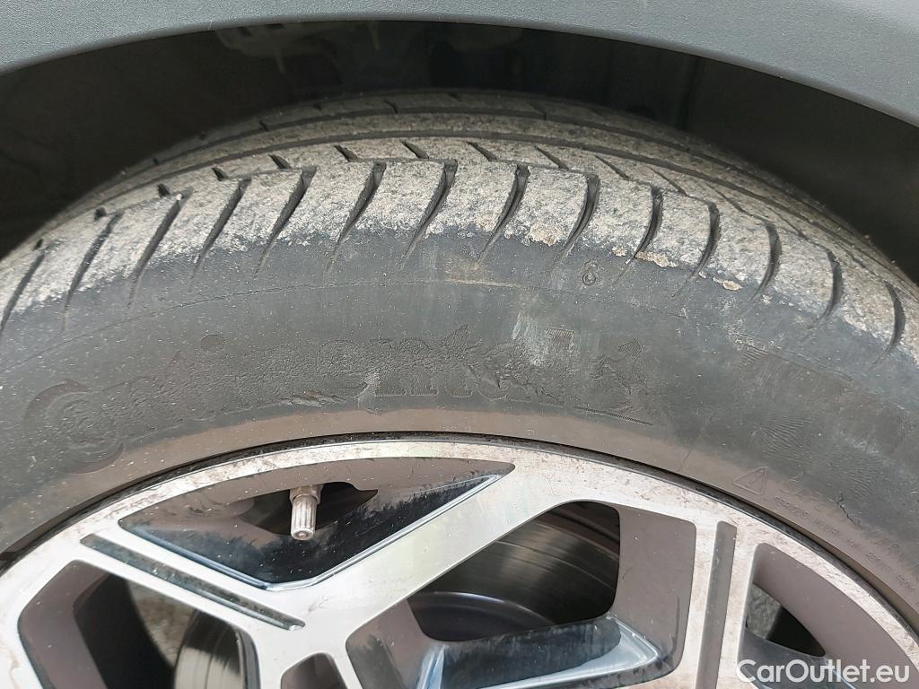  KIA  XCeed KIA  / 2022 / 5P / todoterreno 1.5 MHEV GT-line 118kW (160CV) DCT #33