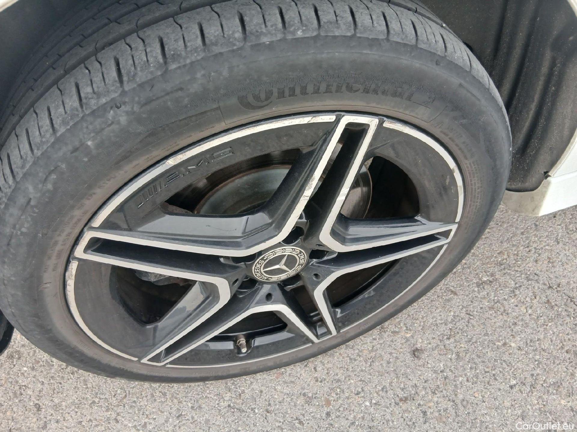  Mercedes  A-Klasse Clase A A 250 e (177.086)Premium-Pack 1.3 AMG Line 220CV AT8 E6d #21