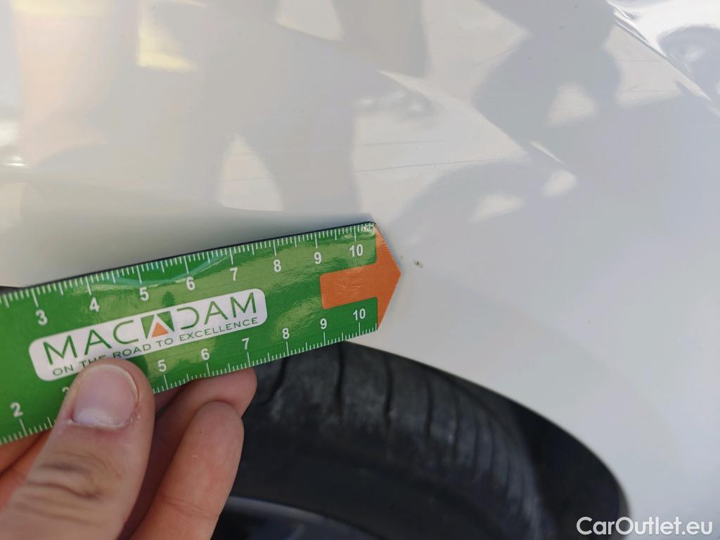  Peugeot  208 PEUGEOT  / 2019 / 5P / berlina con portón PureTech 73kW (100CV) Active Pack #22