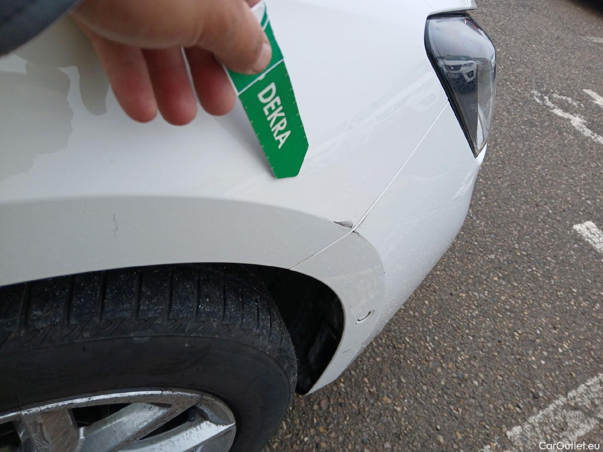  Land Rover  Discovery SEAT Nuevo León / 2020 / 5P / berlina con portón 1.5 TSI 96kW S&S Style Go(SP) #38