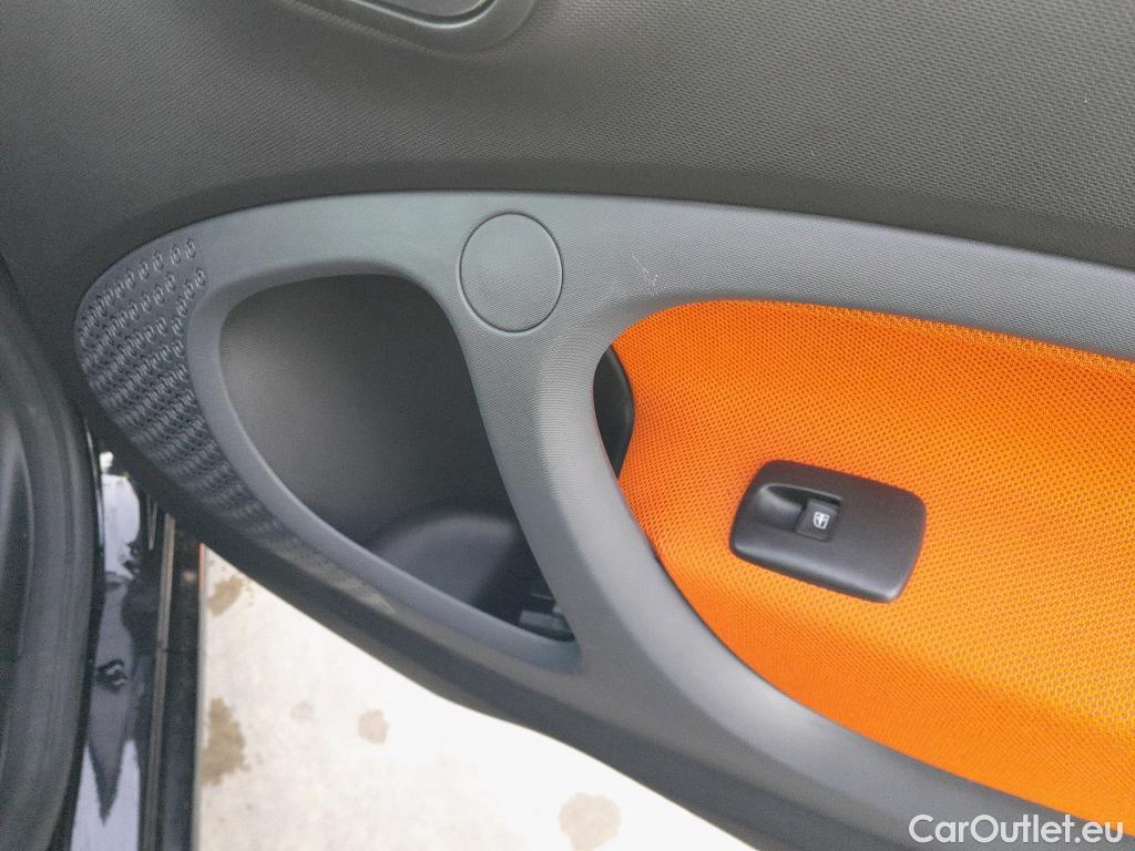  Smart  ForTwo  coupe (453.342)(52kW) 1.0 70CV AT6 E6 #5