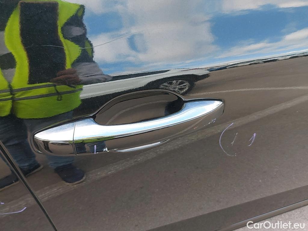  Renault  Megane RENAULT Mégane / 2015 / 5P / berlina con portón Business Energy dCi 81kW (110CV) #31