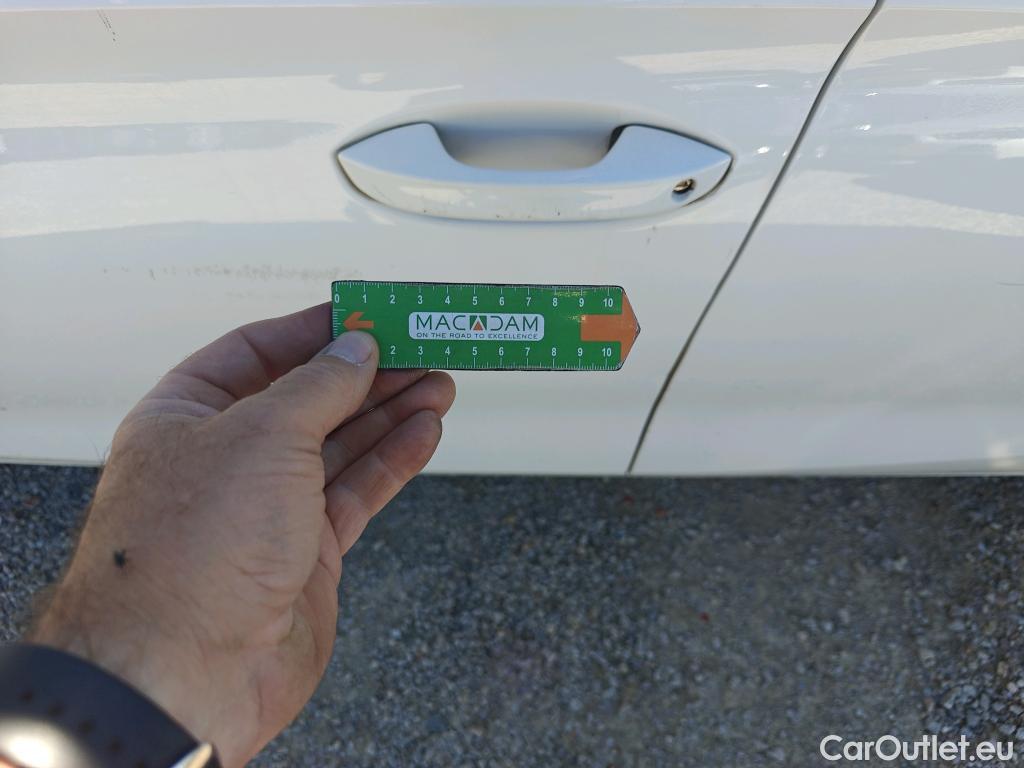  Seat  Leon SEAT Nuevo León / 2020 / 5P / familiar SP 1.5 TSI 96kW S&S Style Go(SP) #33