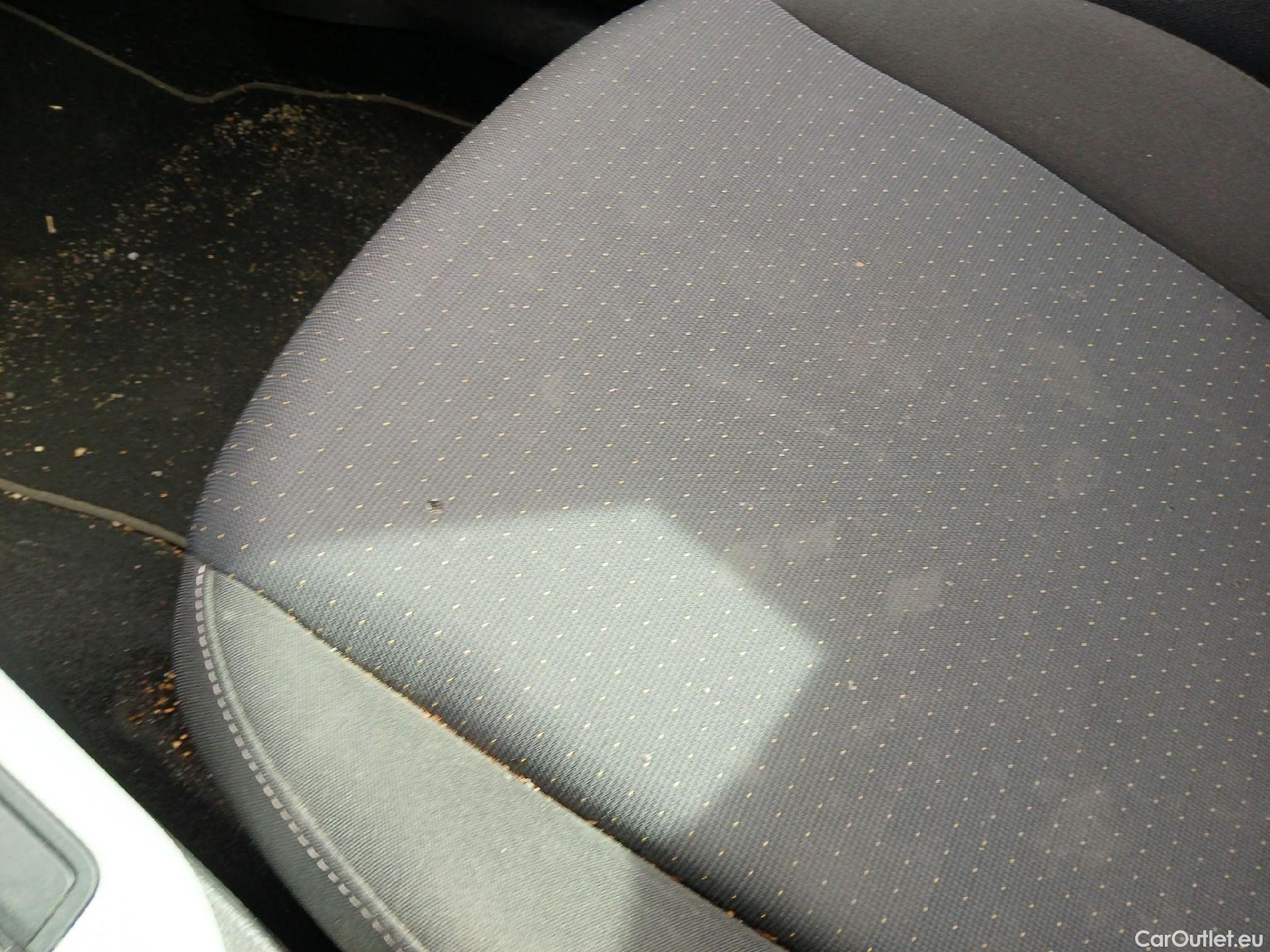  Seat  Arona SEAT  / 2017 / 5P / todoterreno 1.0 TSI 81kW (110CV) Style Plus (AC) #8