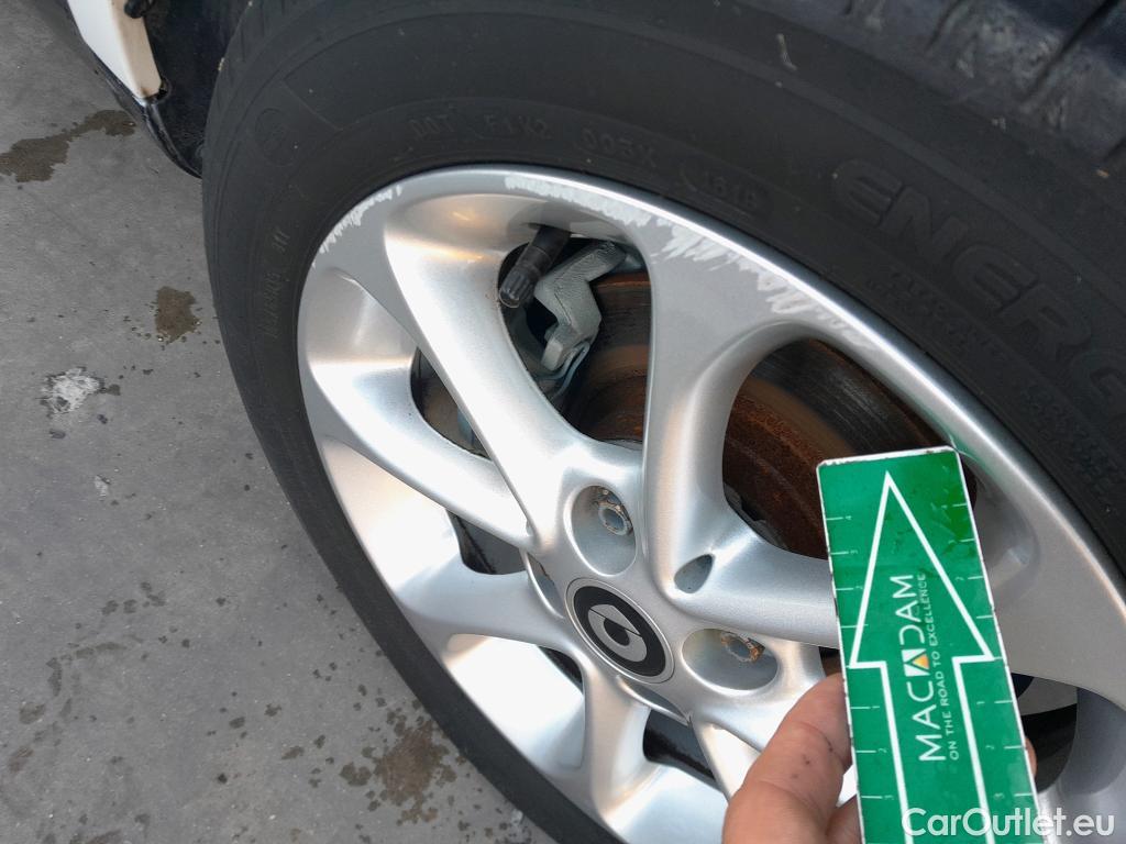  Smart  ForTwo  coupe (453.342)(52kW) 1.0 70CV AT6 E6 #4