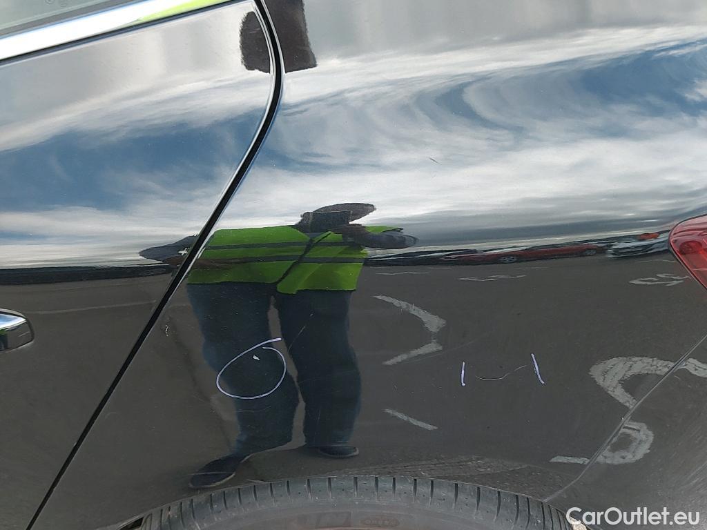  Renault  Megane RENAULT Mégane / 2015 / 5P / berlina con portón Business Energy dCi 81kW (110CV) #3