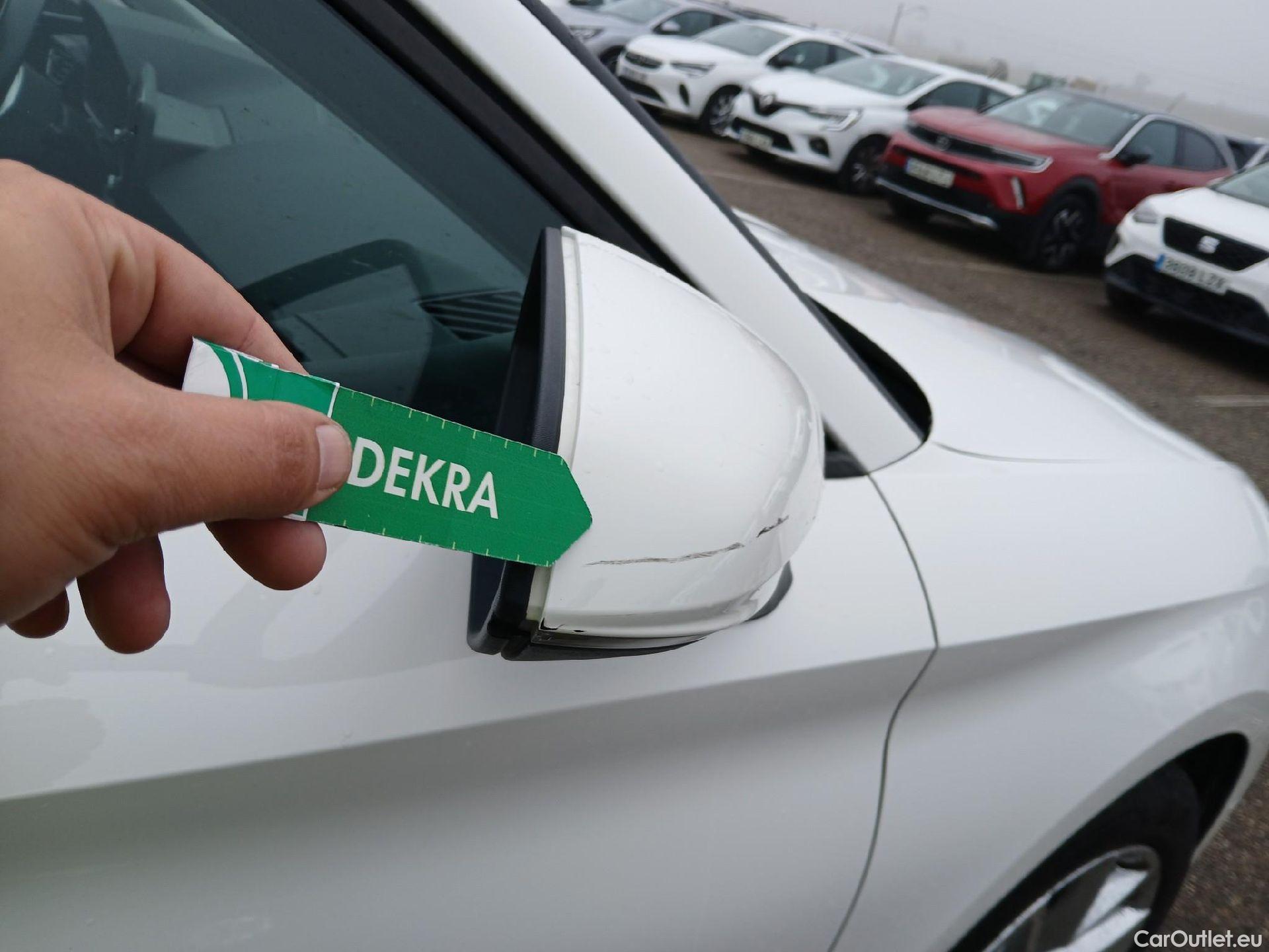  Land Rover  Discovery SEAT Nuevo León / 2020 / 5P / berlina con portón 1.5 TSI 96kW S&S Style Go(SP) #36