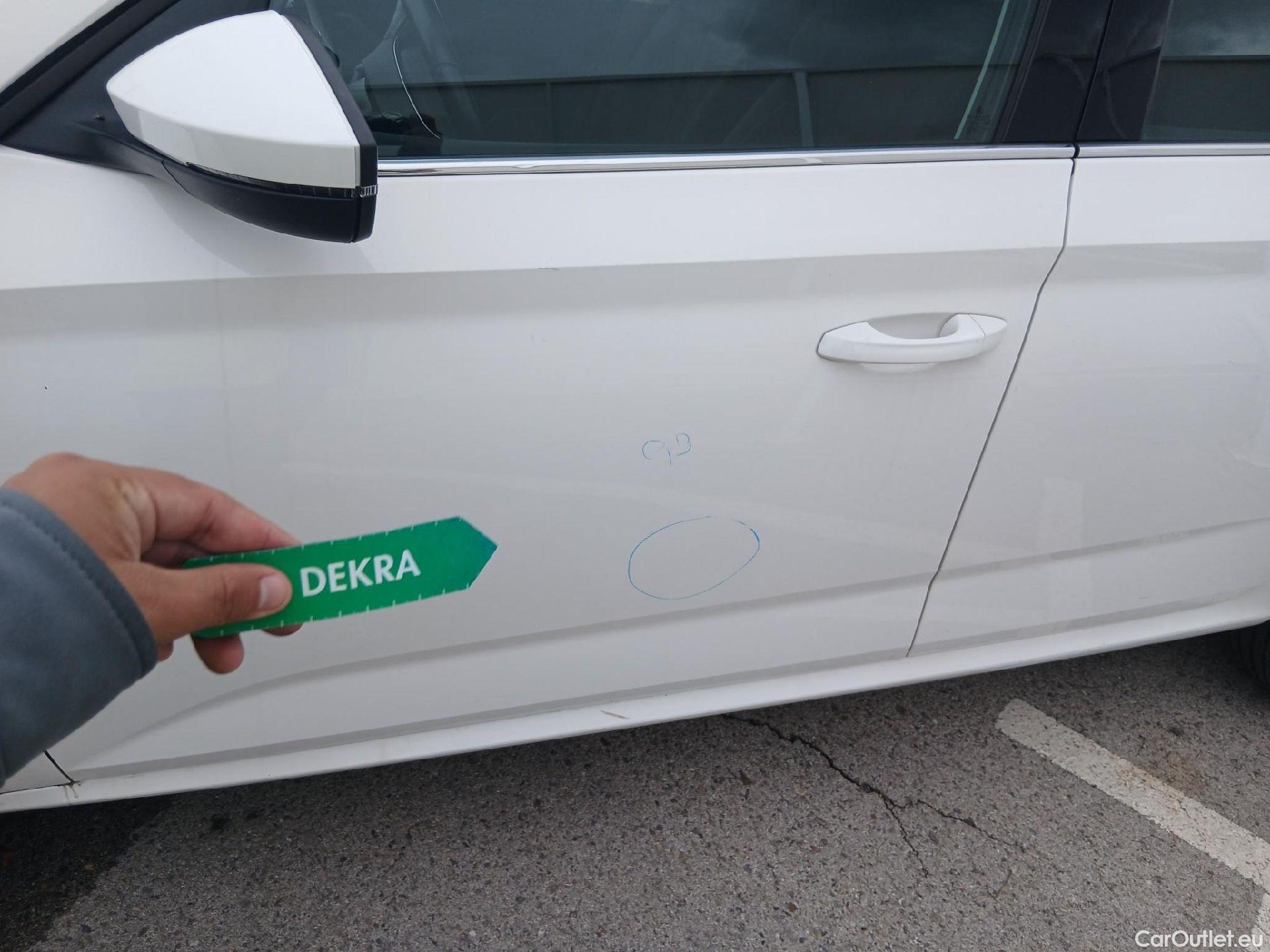  Skoda  KAMIQ SKODA  1.0 TSI 81kW (110CV) DSG Ambition (CX) #10