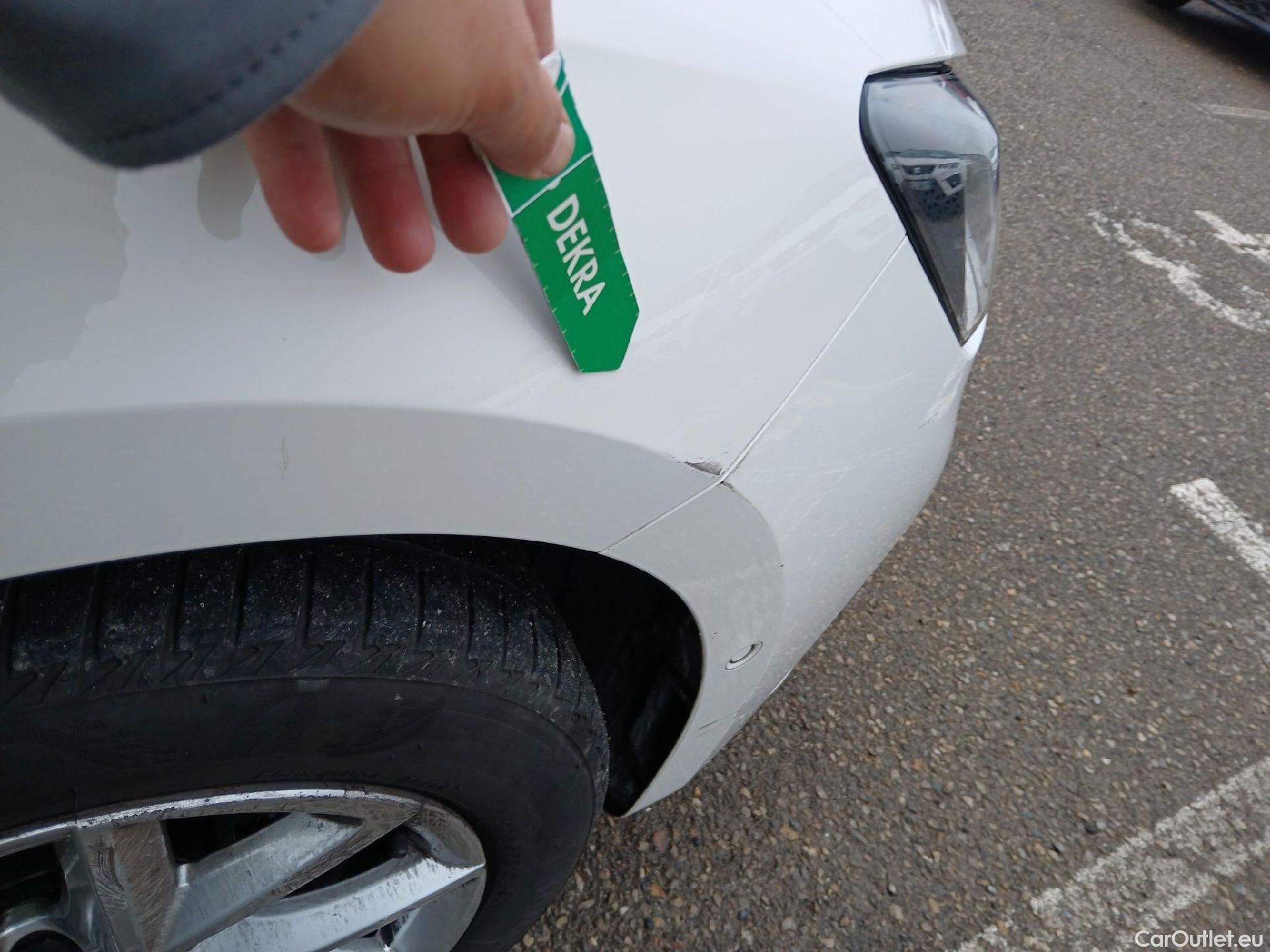  Land Rover  Discovery SEAT Nuevo León / 2020 / 5P / berlina con portón 1.5 TSI 96kW S&S Style Go(SP) #39