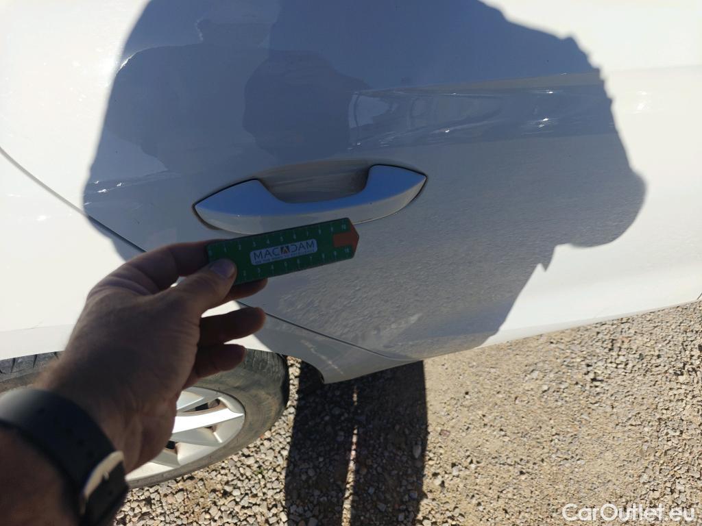  Seat  Leon SEAT Nuevo León / 2020 / 5P / familiar SP 1.5 TSI 96kW S&S Style Go(SP) #35