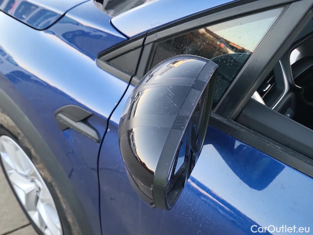  Renault  Captur RENAULT  / 2020 / 5P / todoterreno Intens TCe 90 #11