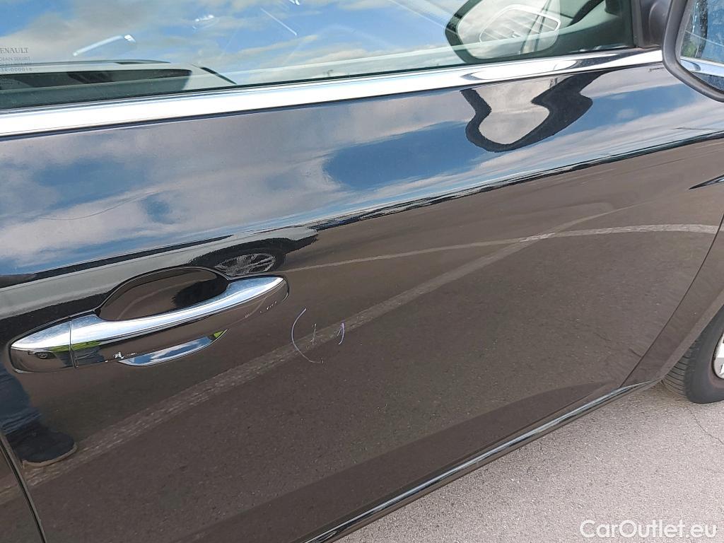  Renault  Megane RENAULT Mégane / 2015 / 5P / berlina con portón Business Energy dCi 81kW (110CV) #19