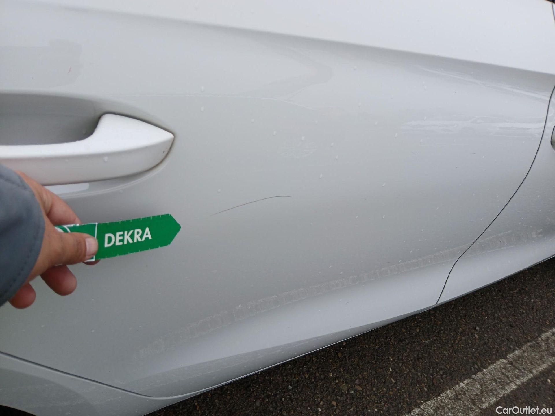  Land Rover  Discovery SEAT Nuevo León / 2020 / 5P / berlina con portón 1.5 TSI 96kW S&S Style Go(SP) #34