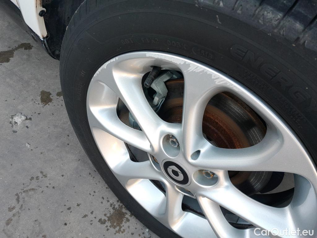  Smart  ForTwo  coupe (453.342)(52kW) 1.0 70CV AT6 E6 #3