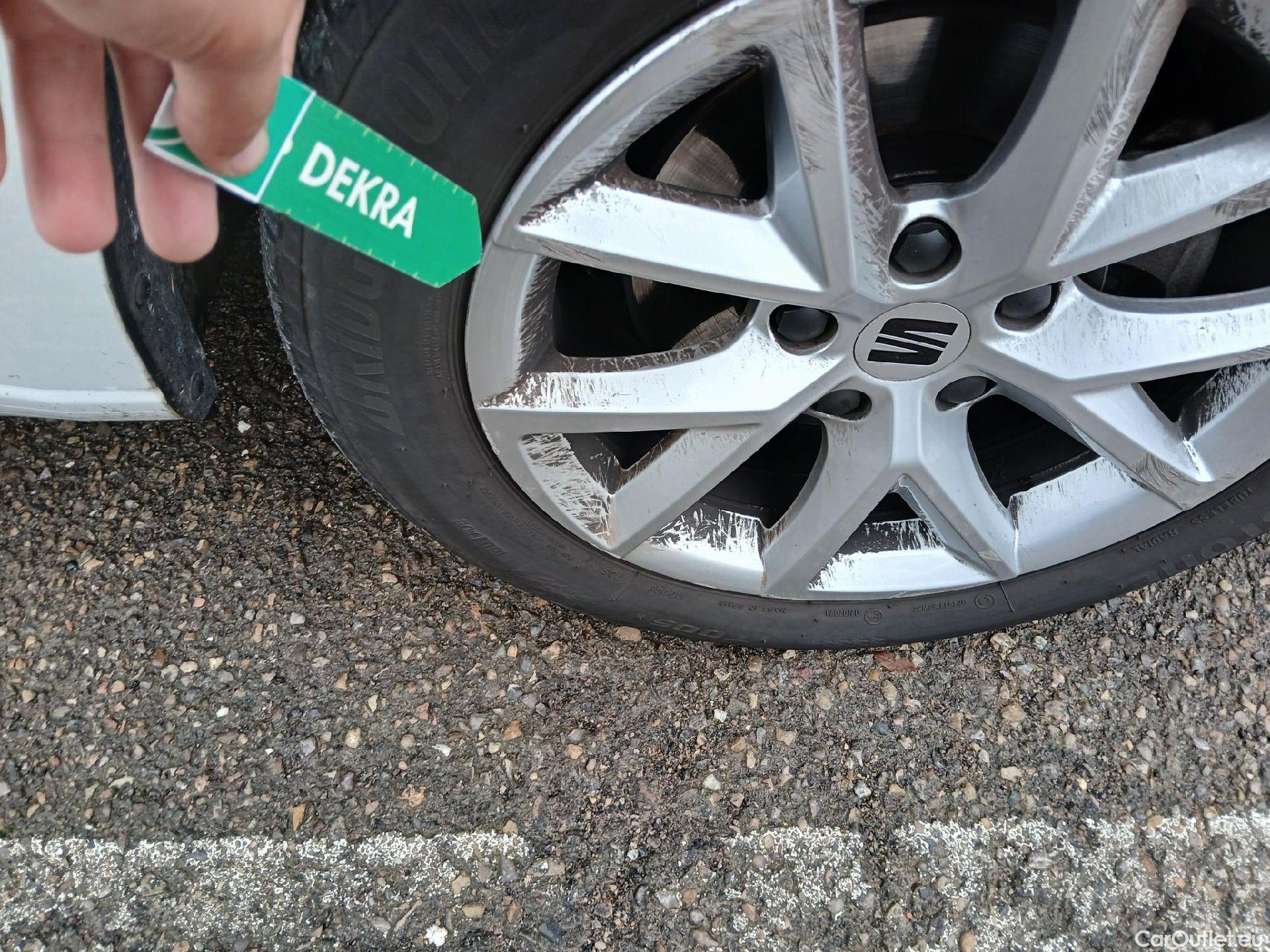  Land Rover  Discovery SEAT Nuevo León / 2020 / 5P / berlina con portón 1.5 TSI 96kW S&S Style Go(SP) #40