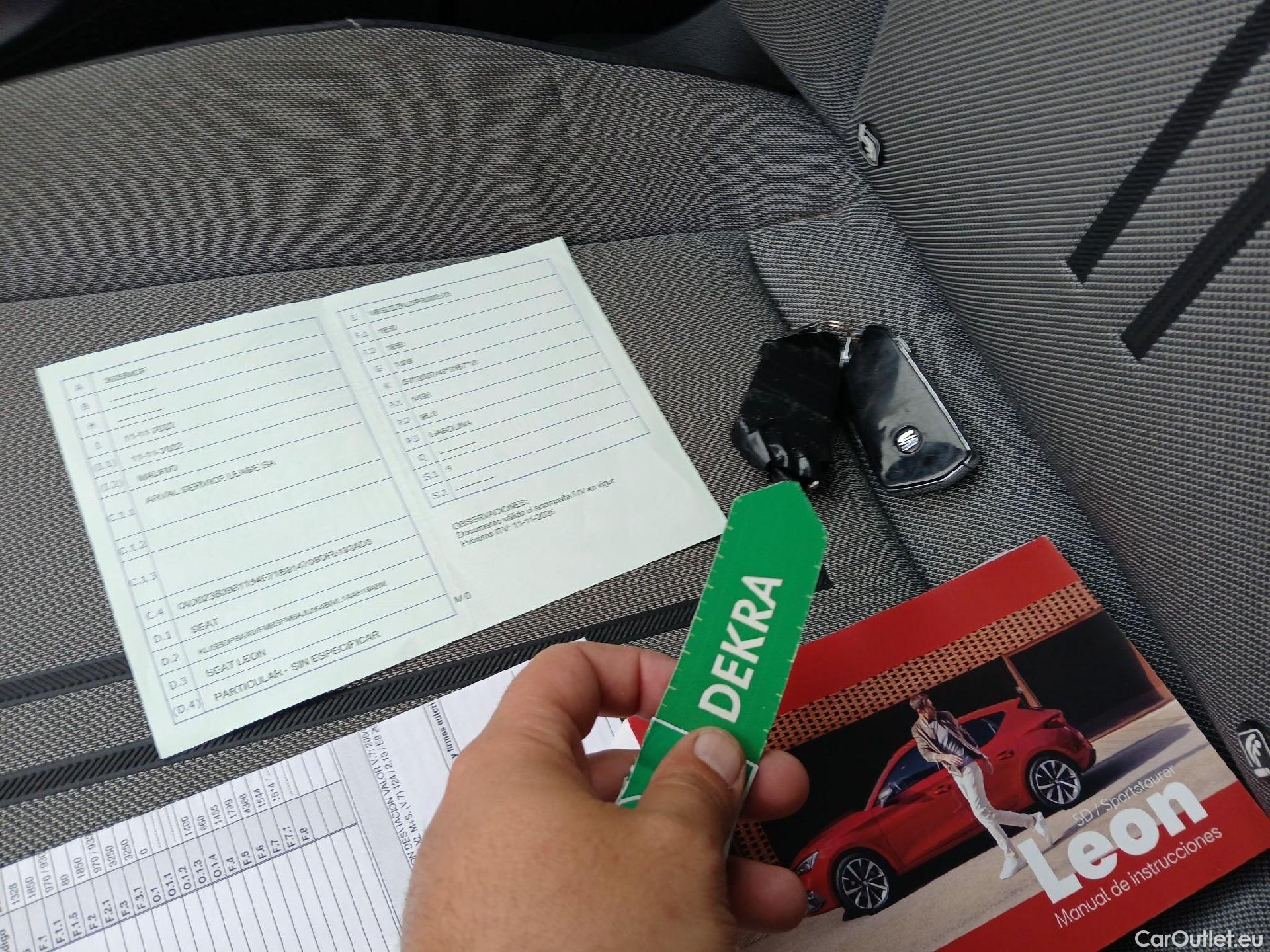  Land Rover  Discovery SEAT Nuevo León / 2020 / 5P / berlina con portón 1.5 TSI 96kW S&S Style Go(SP) #3