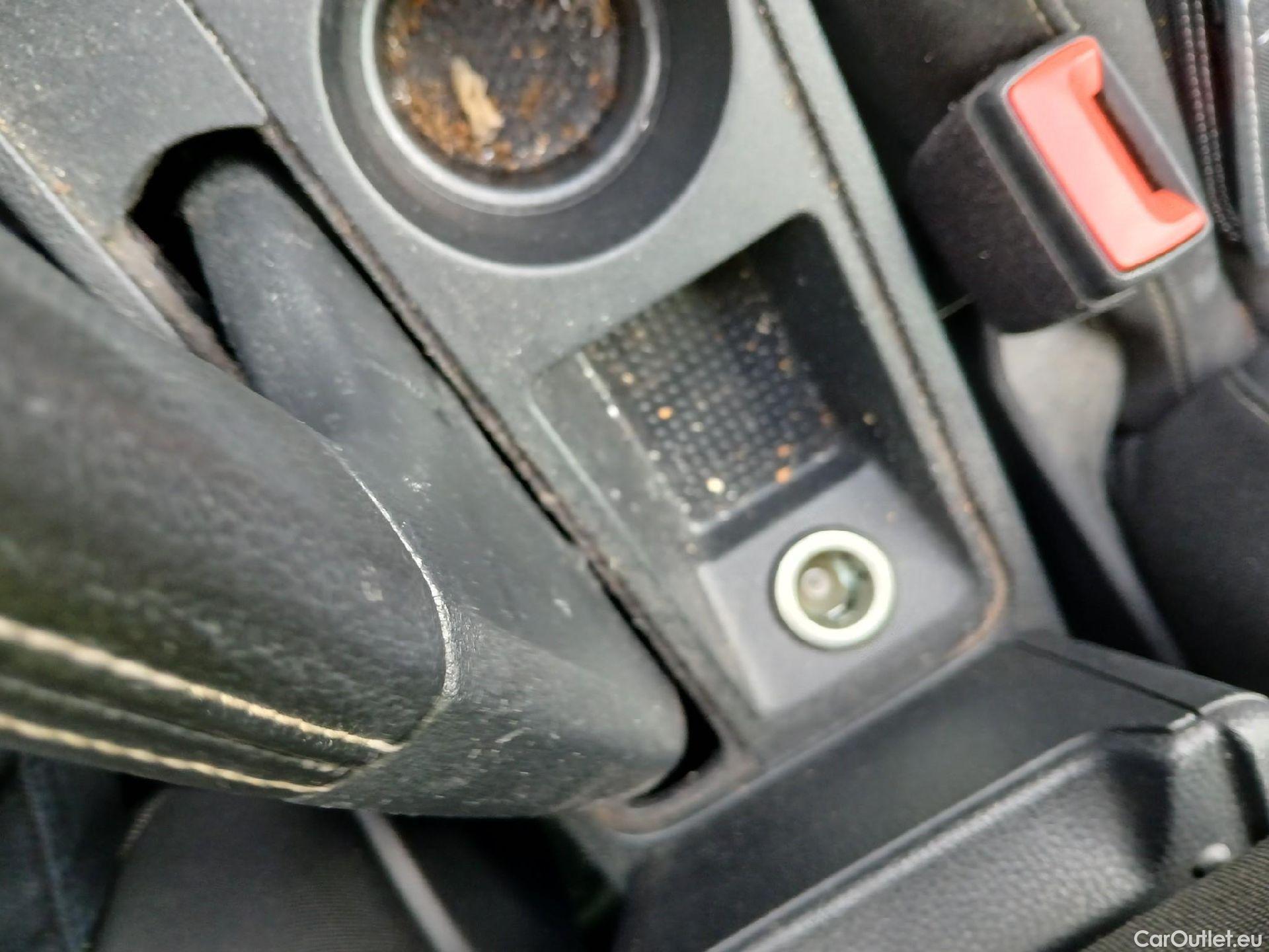  Seat  Arona SEAT  / 2017 / 5P / todoterreno 1.0 TSI 81kW (110CV) Style Plus (AC) #5