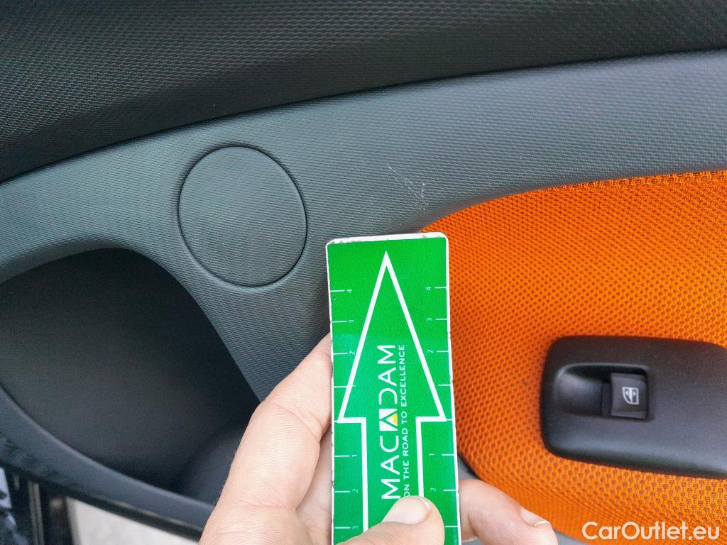  Smart  ForTwo  coupe (453.342)(52kW) 1.0 70CV AT6 E6 #6