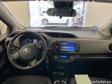  Toyota  Yaris TOYOTA  / 2017 / 5P / berlina con portón 1.5 100H Active #3