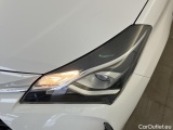  Toyota  Yaris TOYOTA  / 2017 / 5P / berlina con portón 1.5 100H Active #15