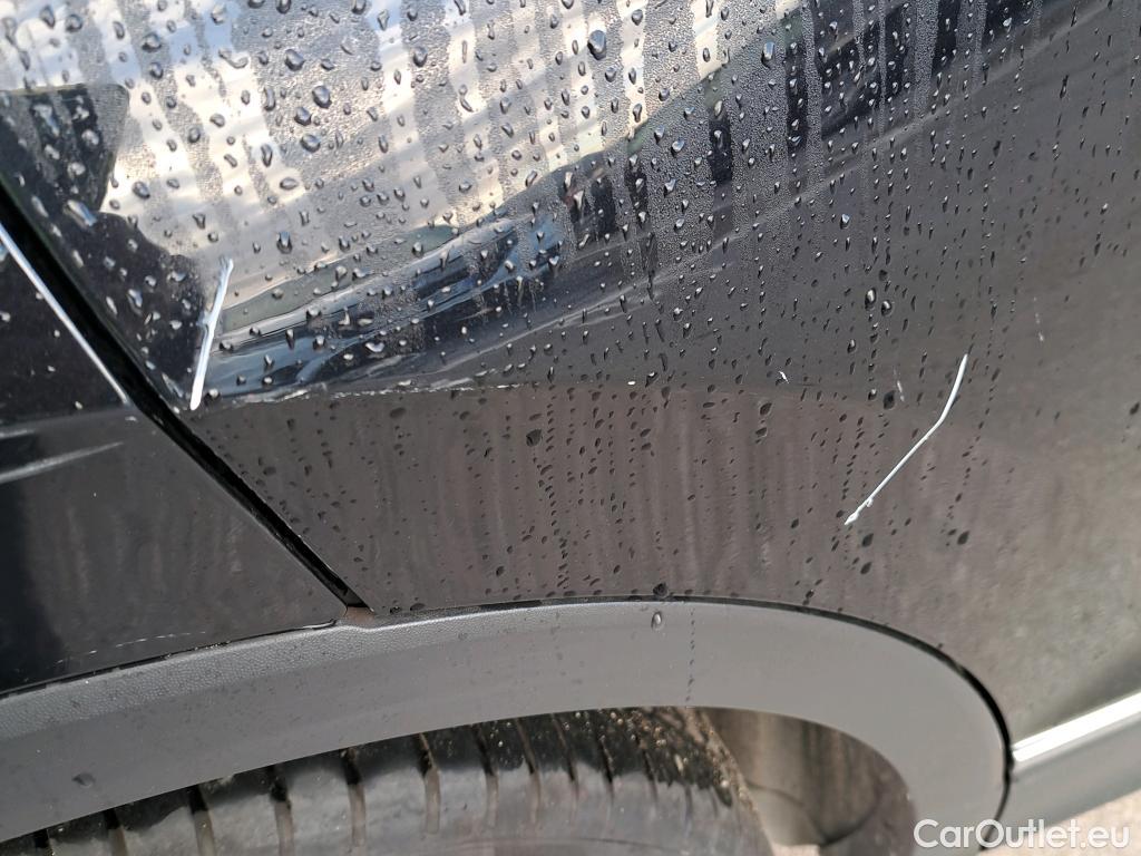  Volkswagen  Tiguan VOLKSWAGEN  / 2020 / 5P / todoterreno Life 2.0 TDI 110kW (150CV) DSG (AC2) #16