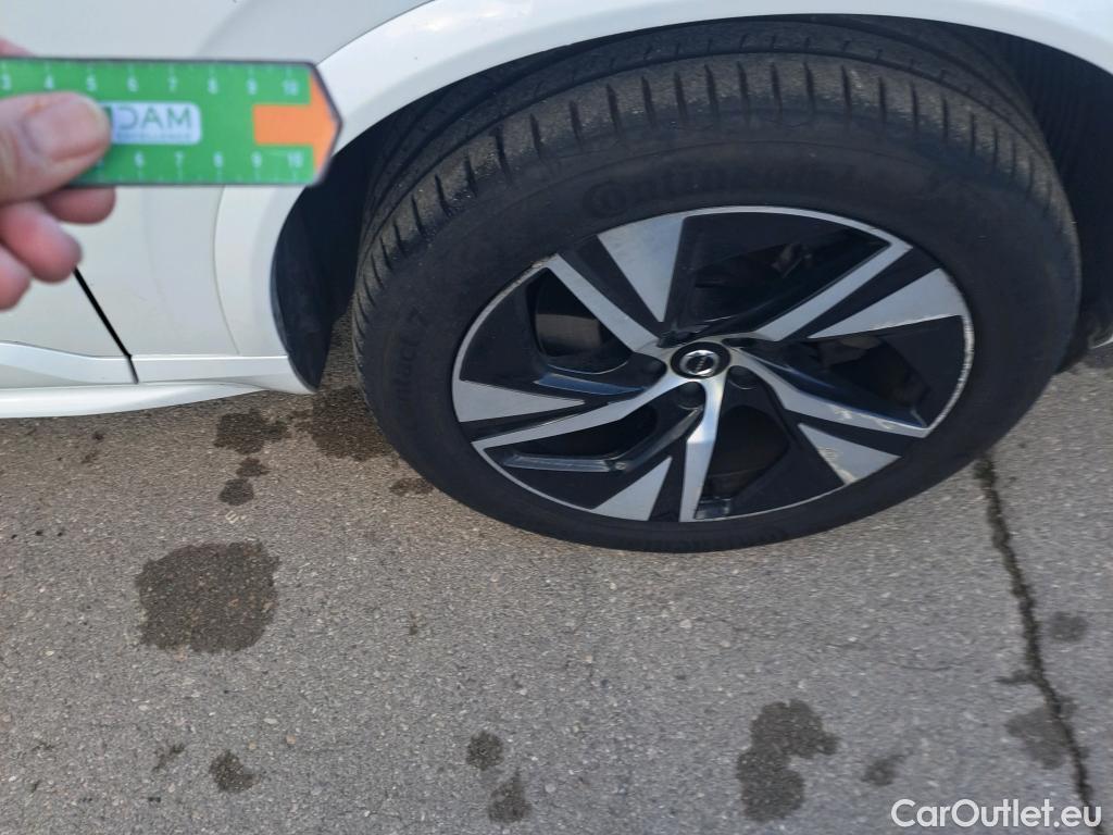  Volvo  XC90 VOLVO  / 2019 / 5P / todoterreno 2.0 T8 AWD Recharge R-Design Auto #1