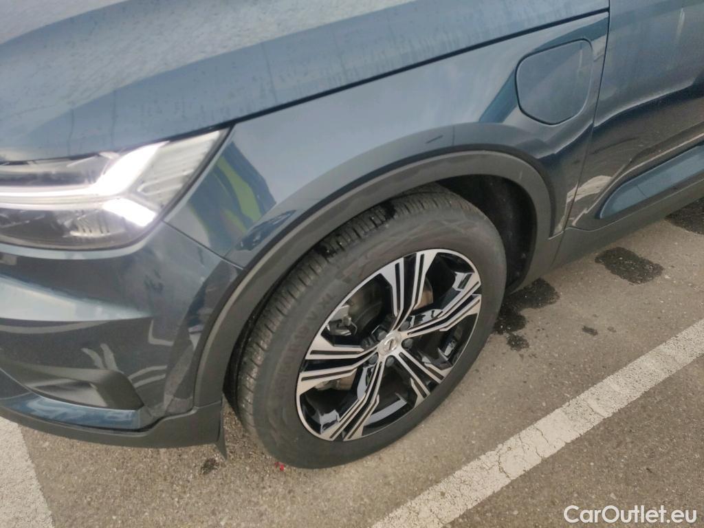  Volvo  XC 40 VOLVO XC40 / 2017 / 5P / todoterreno 1.5 T5 Twin Recharge Inscription Auto #13