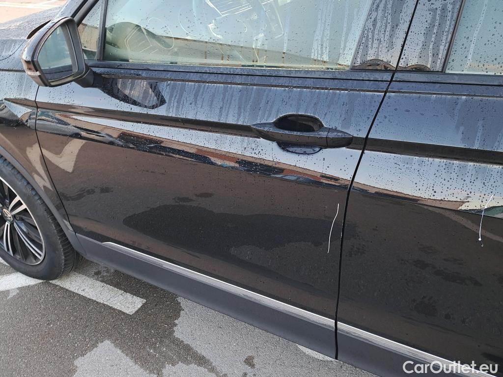  Volkswagen  Tiguan VOLKSWAGEN  / 2020 / 5P / todoterreno Life 2.0 TDI 110kW (150CV) DSG (AC2) #9