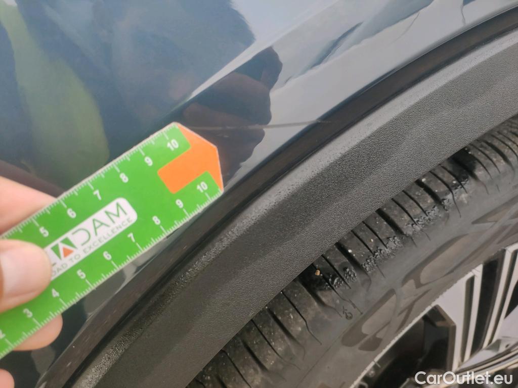  Volvo  XC 40 VOLVO XC40 / 2017 / 5P / todoterreno 1.5 T5 Twin Recharge Inscription Auto #14