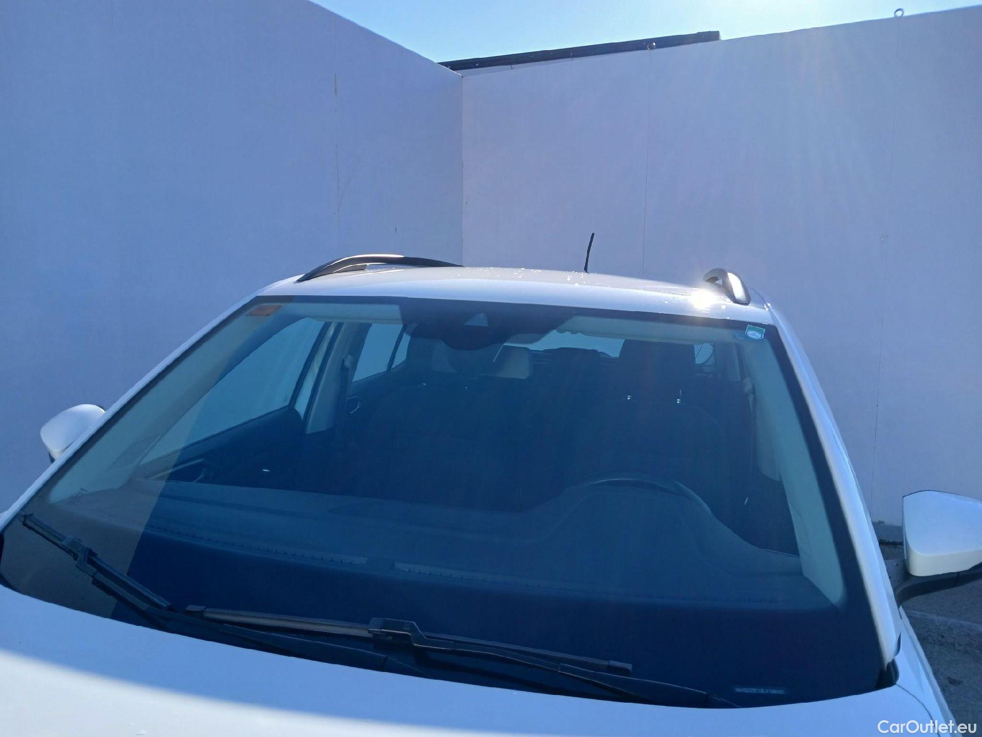  Volkswagen  T-CROSS VOLKSWAGEN  / 2018 / 5P / todoterreno Advance 1.0 TSI 85kW (115CV) DSG (AC) #1