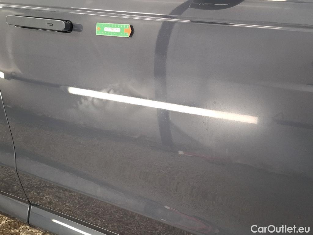  Land Rover  Range Rover Sport LAND ROVER  / 2022 / 5P / SUV P510e - First Edition Dynamic #4