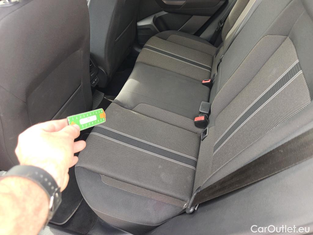  Volkswagen  T-ROC VOLKSWAGEN  / 2017 / 5P / todoterreno Advance 2.0 TDI 110kW (150CV) DSG (AC2) #3