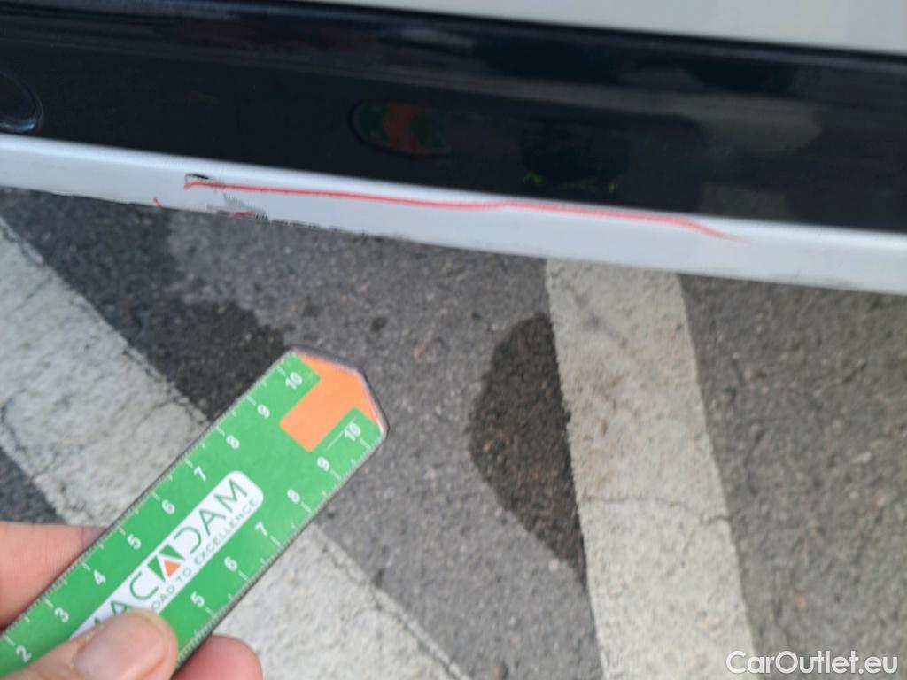  Volvo  XC90 VOLVO  / 2019 / 5P / todoterreno 2.0 T8 AWD Recharge R-Design Auto #15