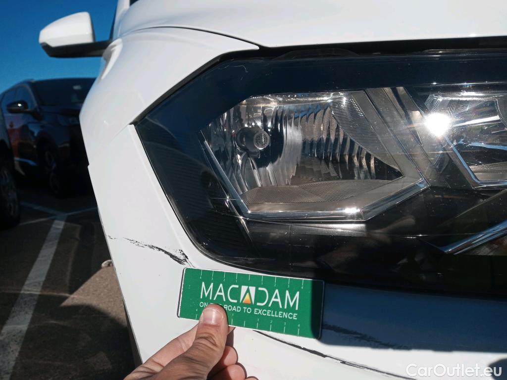  Volkswagen  Polo VOLKSWAGEN  / 2017 / 5P / berlina con portón Advance 1.0 TSI 70kW (95CV) #13