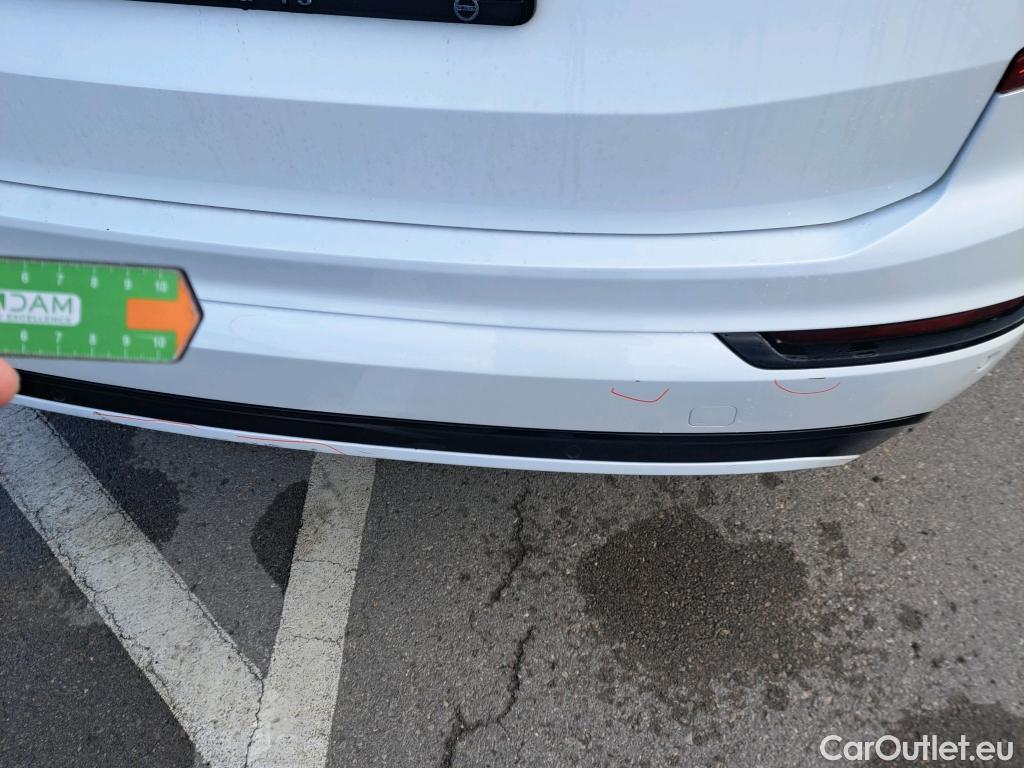  Volvo  XC90 VOLVO  / 2019 / 5P / todoterreno 2.0 T8 AWD Recharge R-Design Auto #9