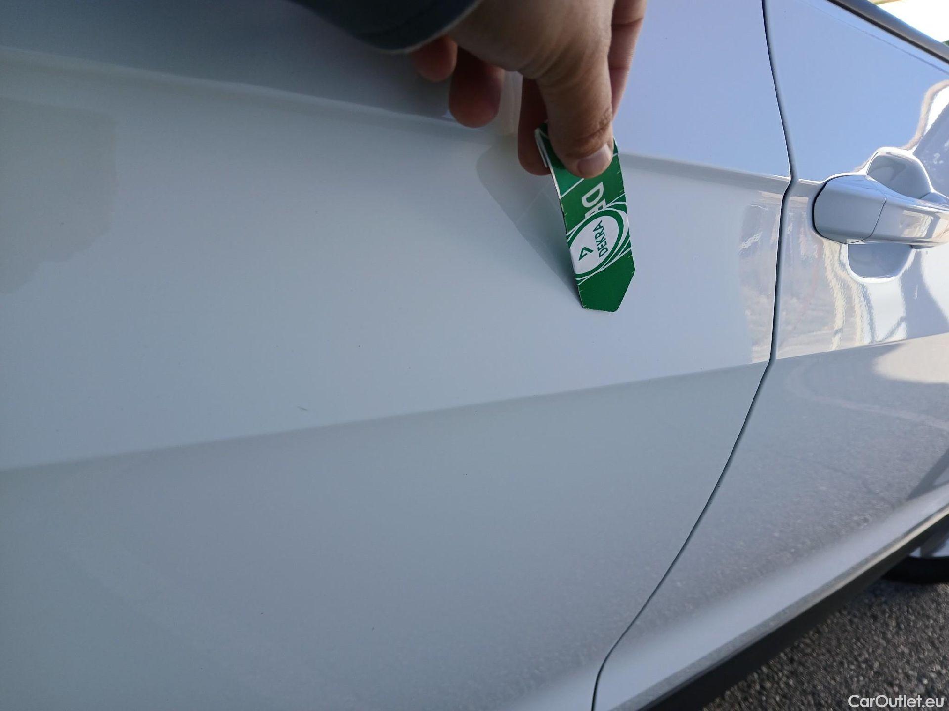  Volkswagen  T-CROSS VOLKSWAGEN  / 2018 / 5P / todoterreno Advance 1.0 TSI 85kW (115CV) DSG (AC) #18